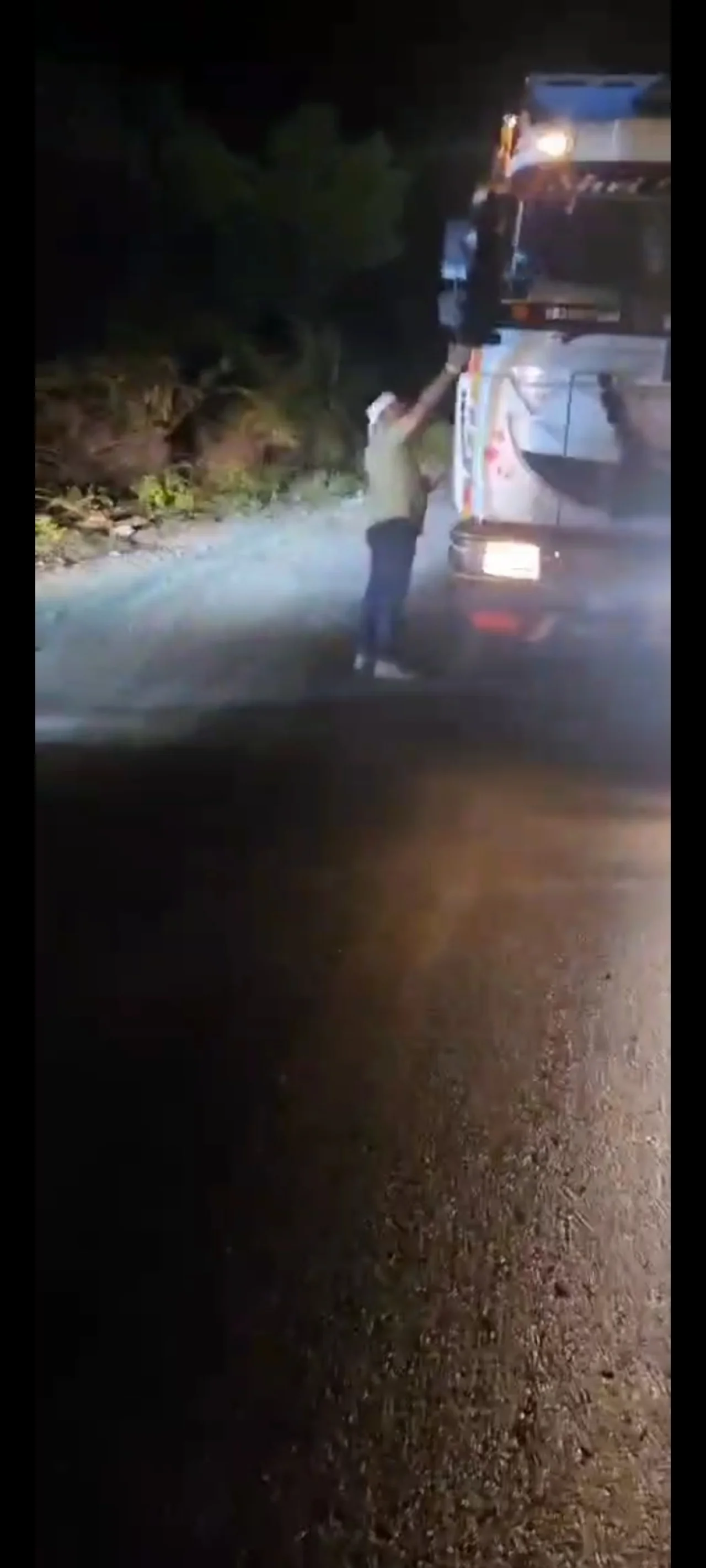 बालोतरा में नकली पुलिस बनकर वाहनों से वसूली करने वाला तस्कर पकड़ा गया