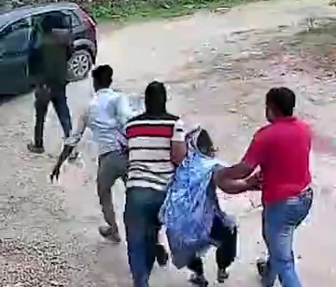 उदयपुर में दिनदहाड़े विवाहिता  का अपहरण, सीसीटीवी में कैद हुई वारदात