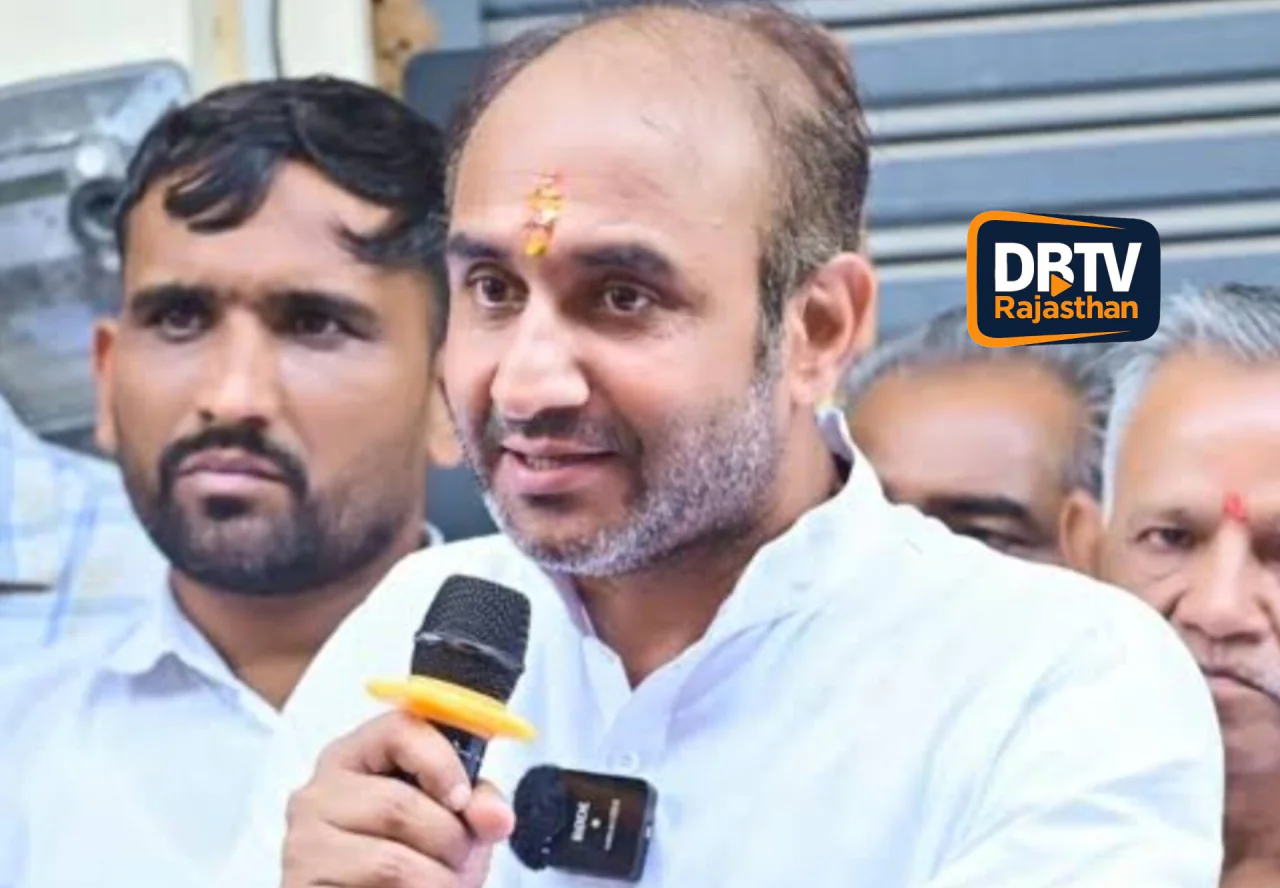 पूर्व विधायक को संरक्षण देने का आरोप: देवासी ने दोहराई धमकी की आशंका, बोले- परिवार पर रेकी हो रही, कभी भी हो सकती है बड़ी घटना;