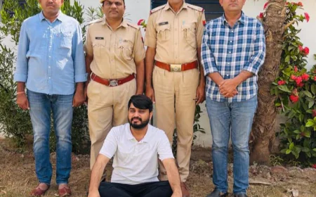 बाड़मेर में डीएसटी और सदर पुलिस की कार्रवाई, ₹10 हजार के इनामी तस्कर को किया गिरफ्तार