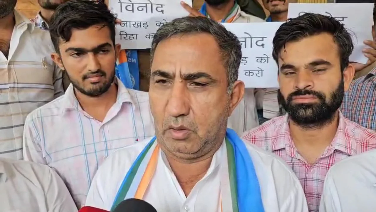 कांग्रेस में मेवाराम जैन की घर वापसी: विरोध के स्वर दबे, पार्टी ने दिखाई एकजुटता
