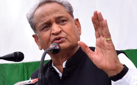 पूर्व मुख्यमंत्री अशोक गहलोत ने हरमाड़ा हादसे के पीड़ितों को मुआवजा देने में देरी पर जताई चिंता