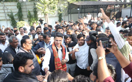 NSUI का ‘अरावली बचाओ’ पैदल मार्च, सचिन पायलट बेटे अरान के साथ हुए शामिल