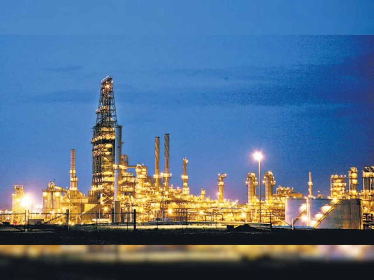 पचपदरा रिफाइनरी अंतिम चरण में, मुंद्रा पोर्ट से पहुंचा पहला क्रूड ऑयल