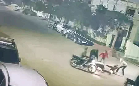 भीलवाड़ा में बदमाशों ने किराना व्यापारी से की सनसनीखेज लूट: स्कूटी सहित 4 लाख रुपये छीनकर फरार, सीसीटीवी में कैद हुई पूरी वारदात