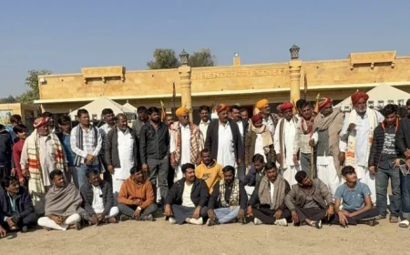 जैसलमेर में ओरण बचाओ पदयात्रा तेज, गोचर भूमि संरक्षण को लेकर लाठी पहुंची टीम ओरण