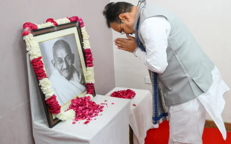 शहीद दिवस: सीएम भजनलाल शर्मा ने गांधी प्रतिमा पर अर्पित किए श्रद्धासुमन