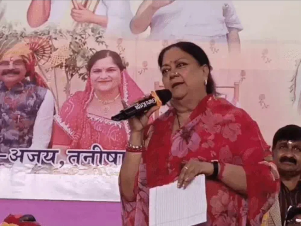 वसुंधरा राजे का दर्द भरा खुलासा: "पांव के छाले पिन से फोड़कर आगे बढ़ जाती थीं"