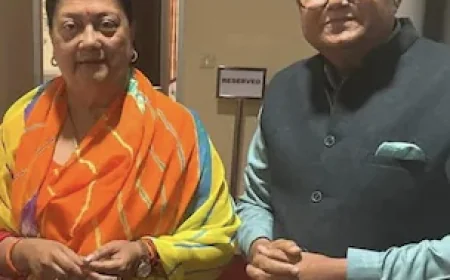 ट्रेन के टॉयलेट में 58 मिनट फंसे वसुंधरा राजे के मीडिया सलाहकार, मोबाइल बना जीवनरक्षक