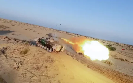 जैसलमेर बॉर्डर पर सेना का 'बैटल एक्स' प्रहार तोपों की गूँज से कांपा पाकिस्तान!