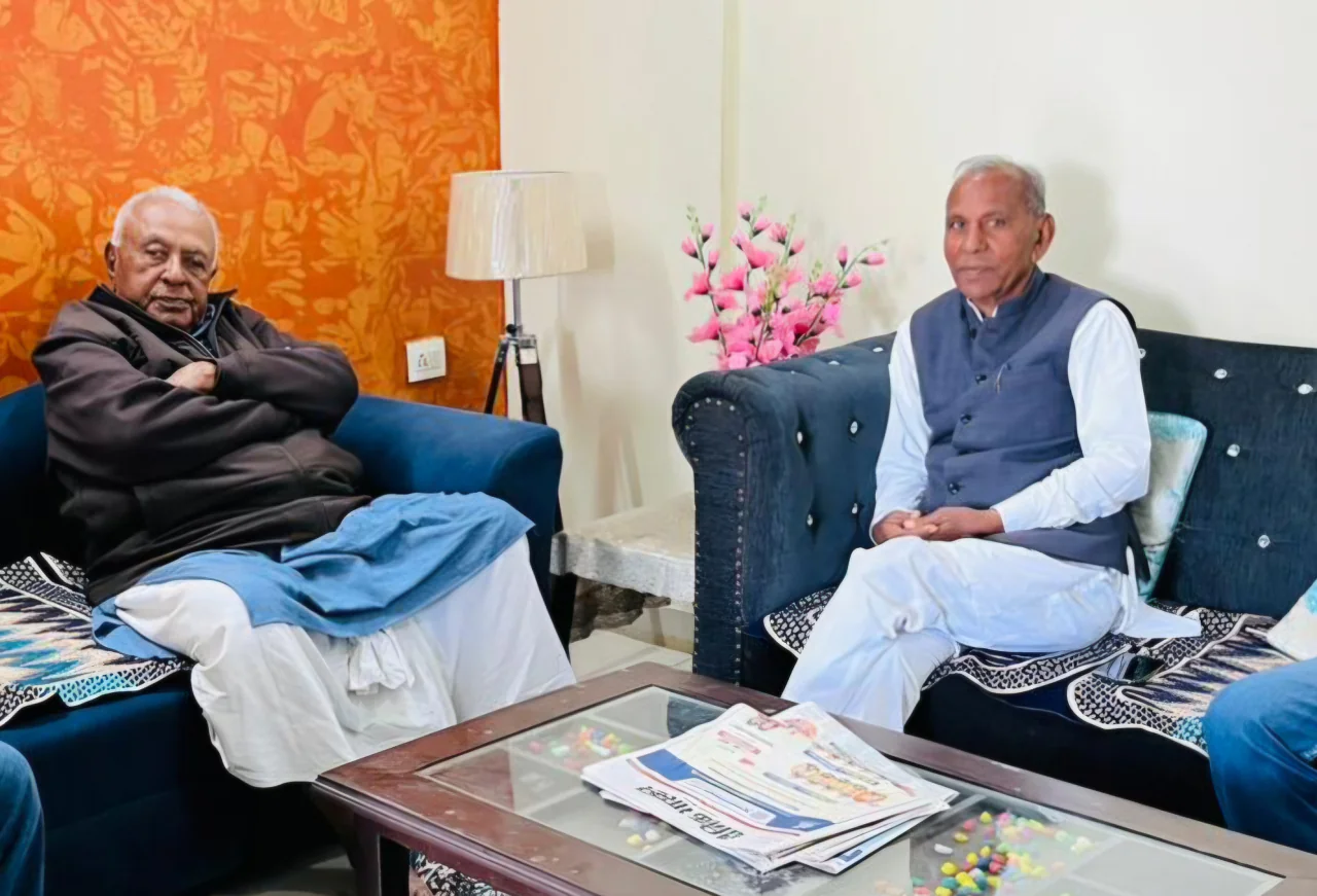 बाड़मेर कांग्रेस में बड़ी हलचल दिल्ली में अमीन खान, मेवाराम और गोपाराम का डेरा  क्या बदलने वाले हैं समीकरण