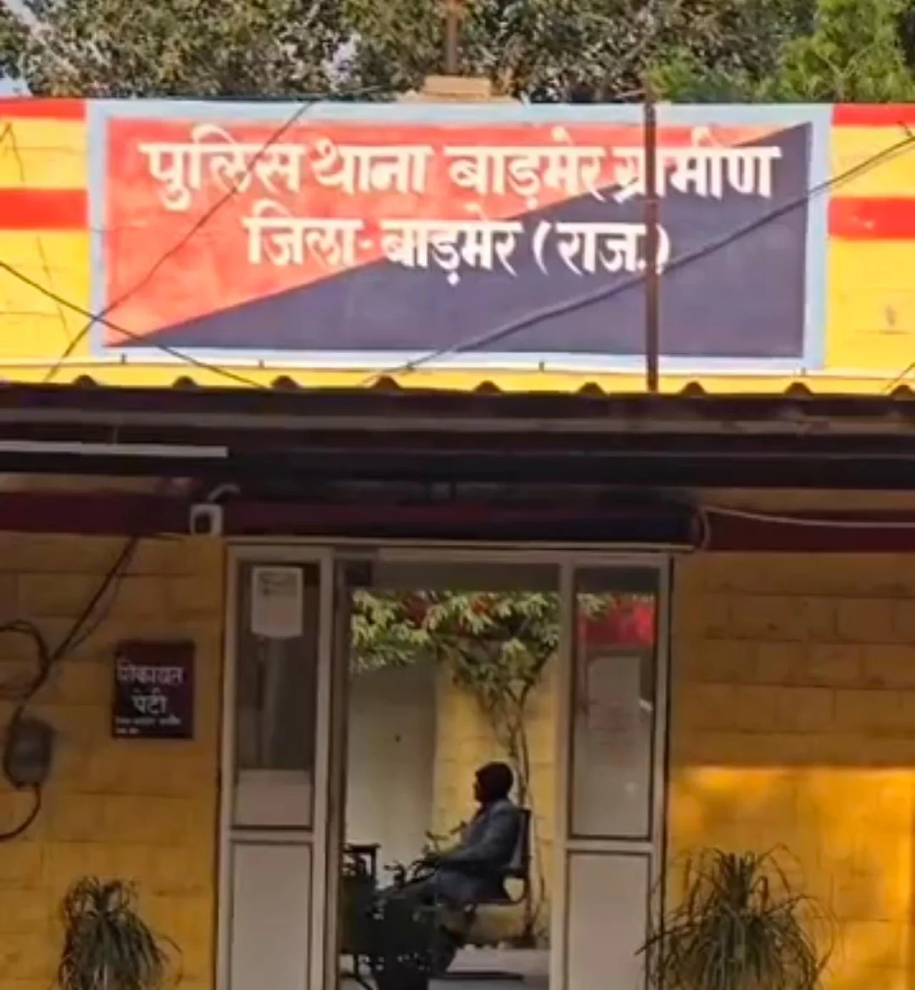 करोड़ों के सोलर प्लांट में सेंध बाड़मेर पुलिस का 'ऑपरेशन खुलासा' रंगे हाथ दबोचे गए शातिर!