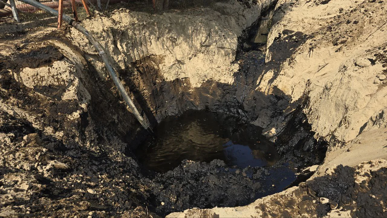 ऐश्वर्या ऑयल फील्ड के पास भारी विस्फोट: दहशत में ग्रामीण, स्कूल और घरों में आईं दरारें